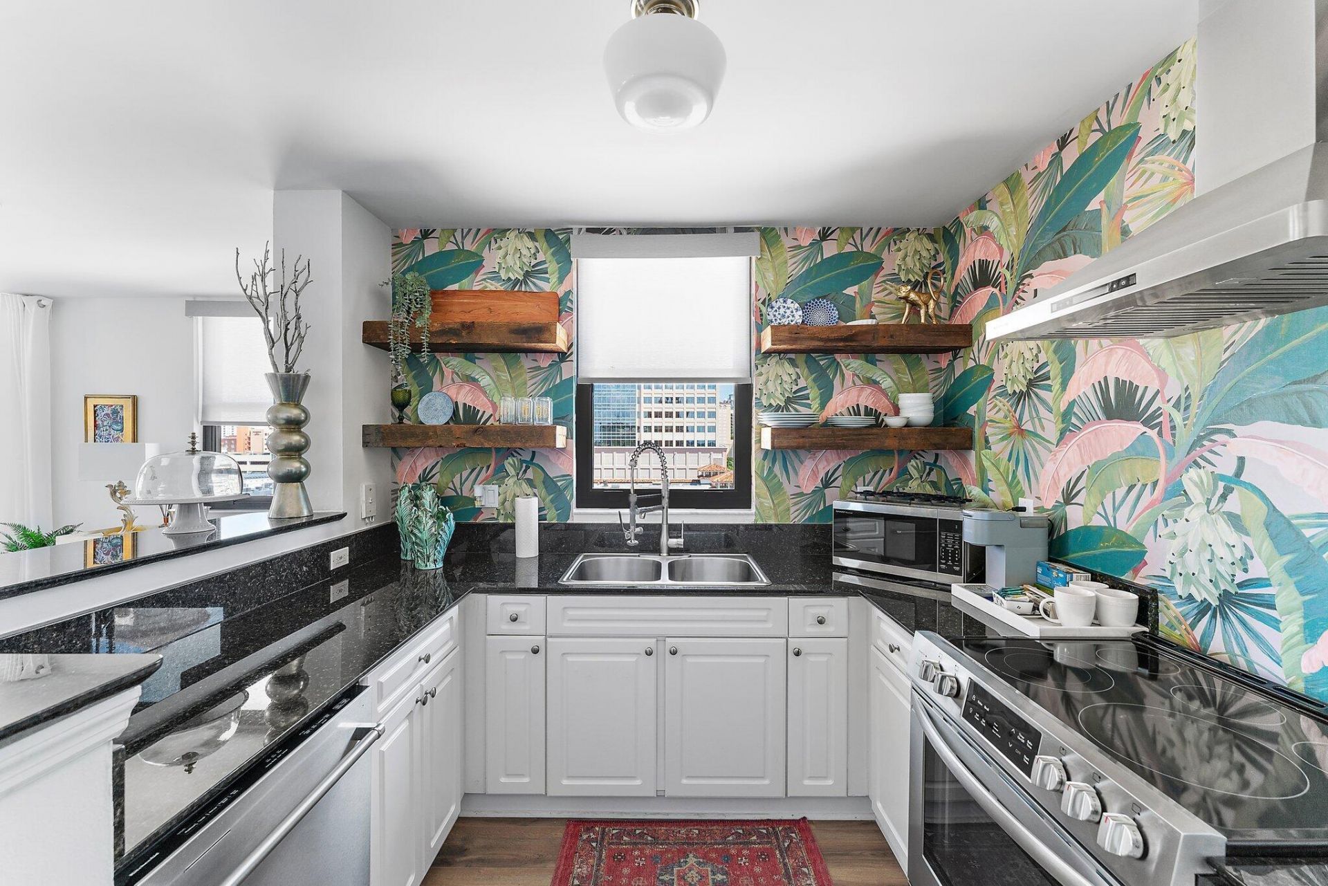 651 Okeechobee Boulevard, Unit 612, West Palm Beach, FL 33401 Photo