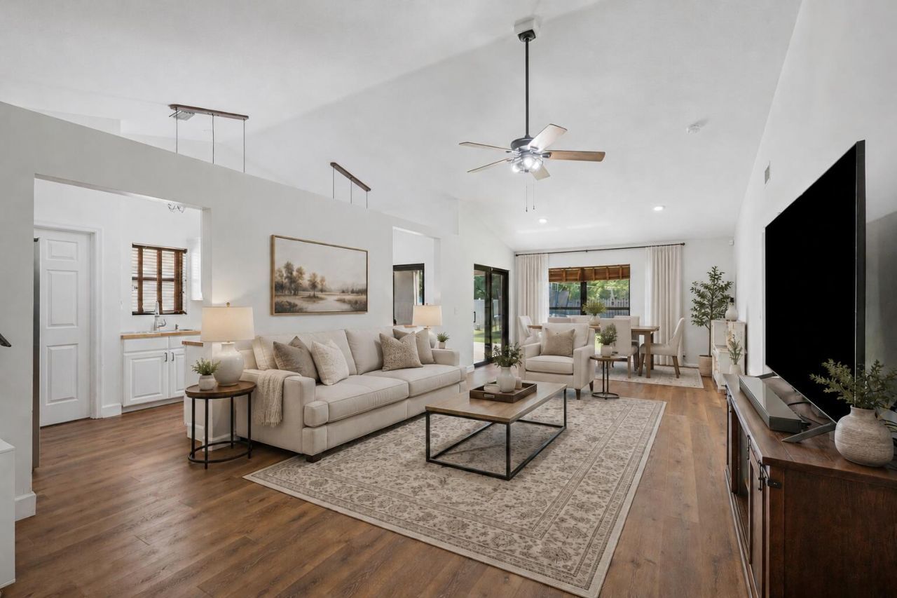 1051 New Parkview Place, Haverhill, FL 33417 Photo