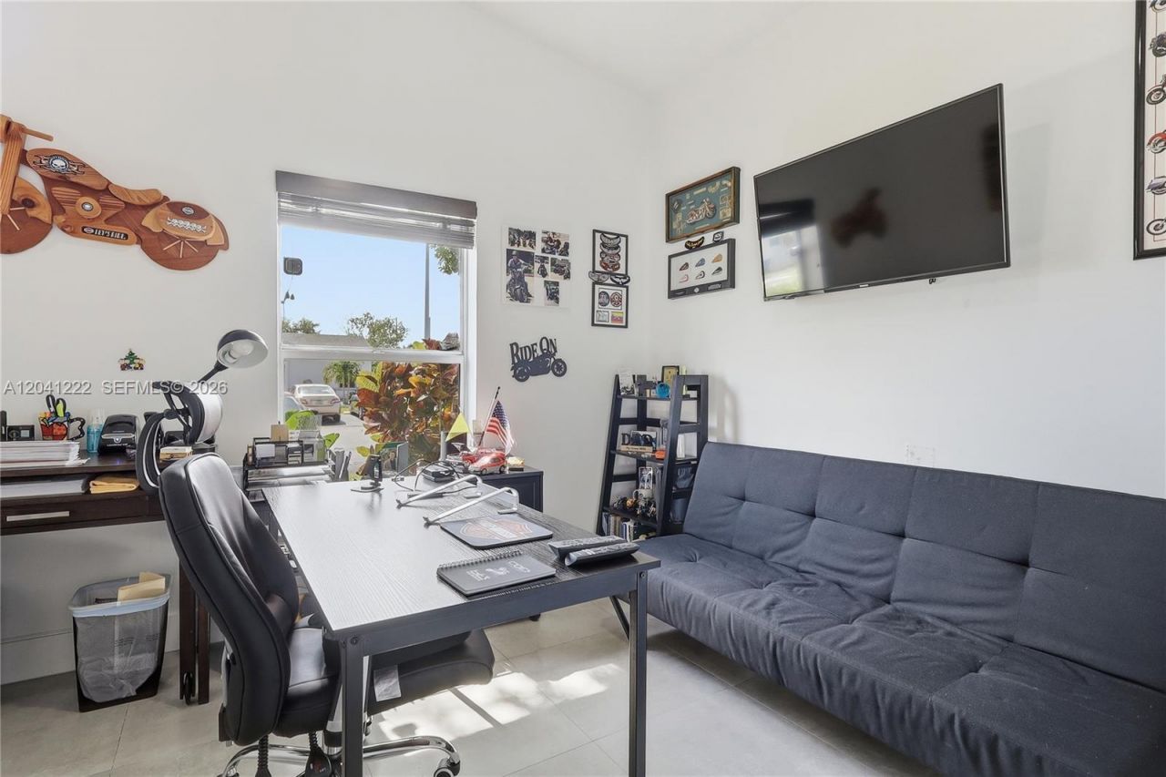 6443 SW 152nd Cir Pl, Unit 22-43, Miami, FL 33193 Photo