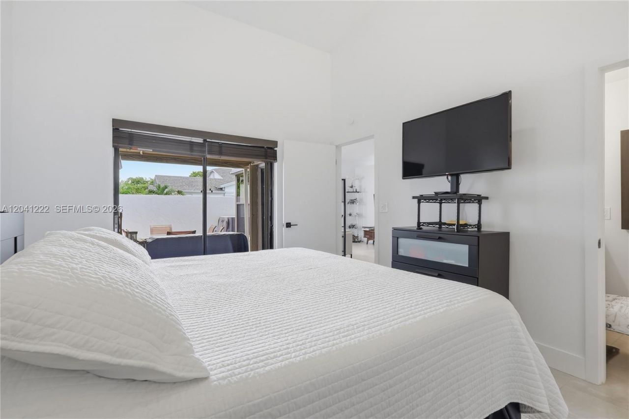 6443 SW 152nd Cir Pl, Unit 22-43, Miami, FL 33193 Photo