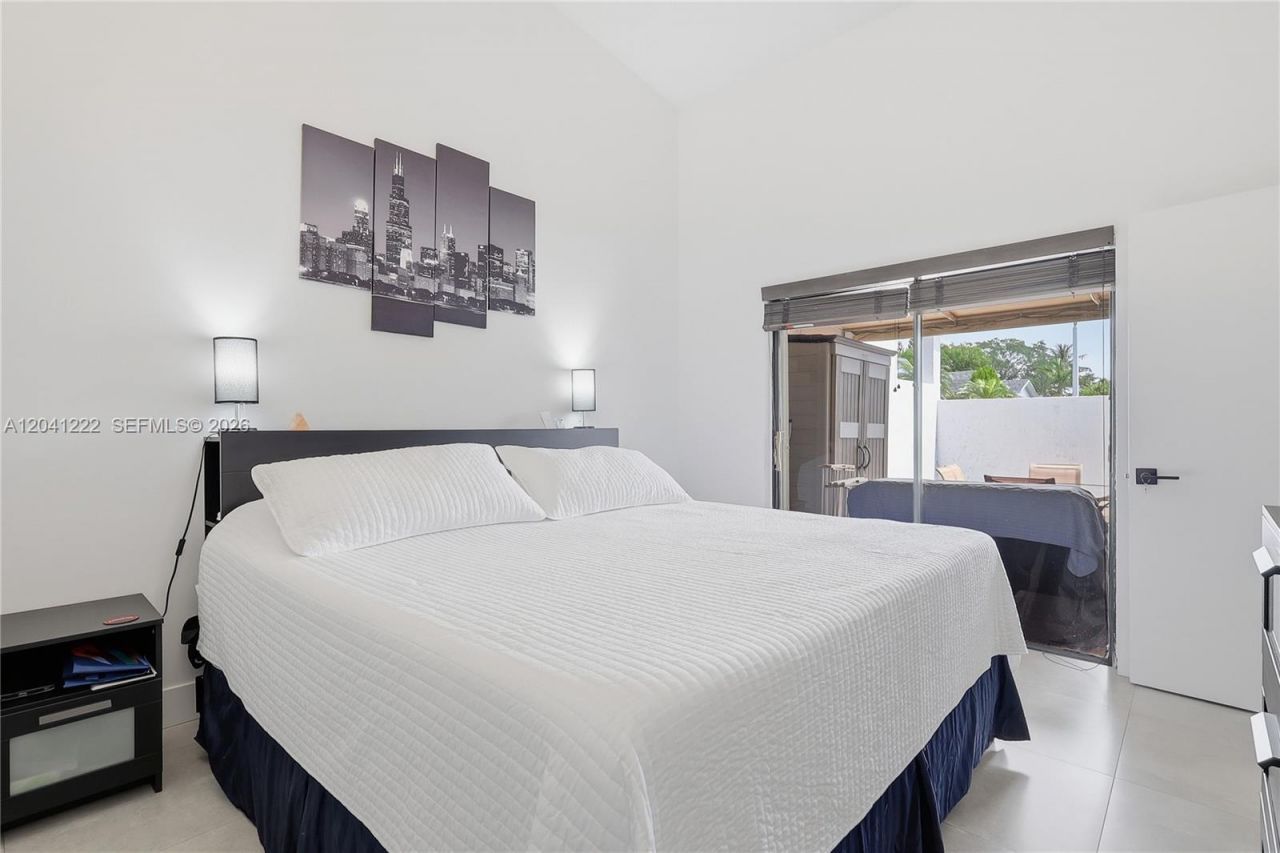 6443 SW 152nd Cir Pl, Unit 22-43, Miami, FL 33193 Photo