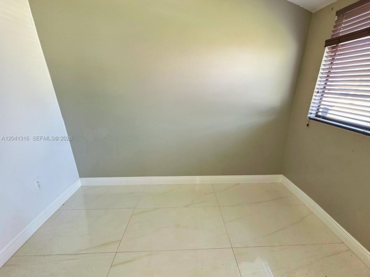 10015 SW 213th Ter , Cutler Bay, FL 33189 Photo