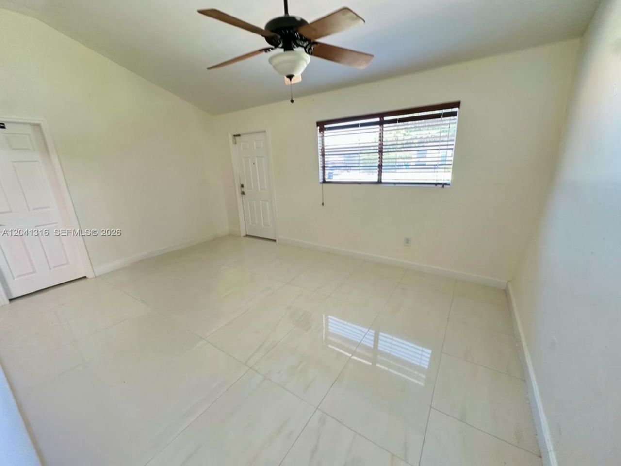 10015 SW 213th Ter , Cutler Bay, FL 33189 Photo