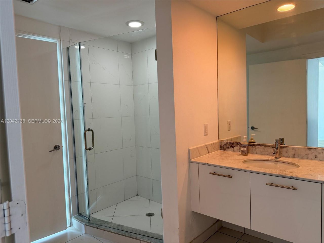 55 SE 6th St, Unit 3900, Miami, FL 33131 Photo