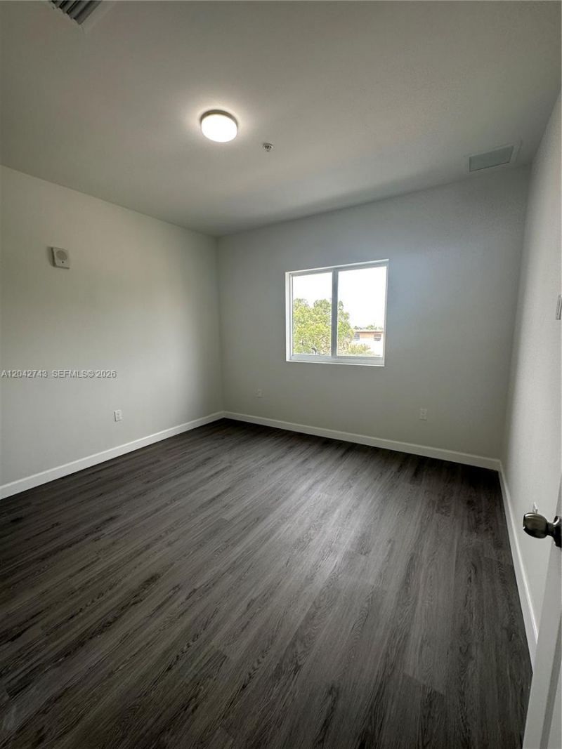 2311 NW 22nd Ave , Miami, FL 33142 Photo