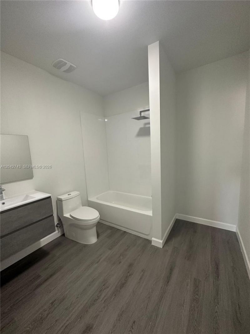 2311 NW 22nd Ave , Miami, FL 33142 Photo