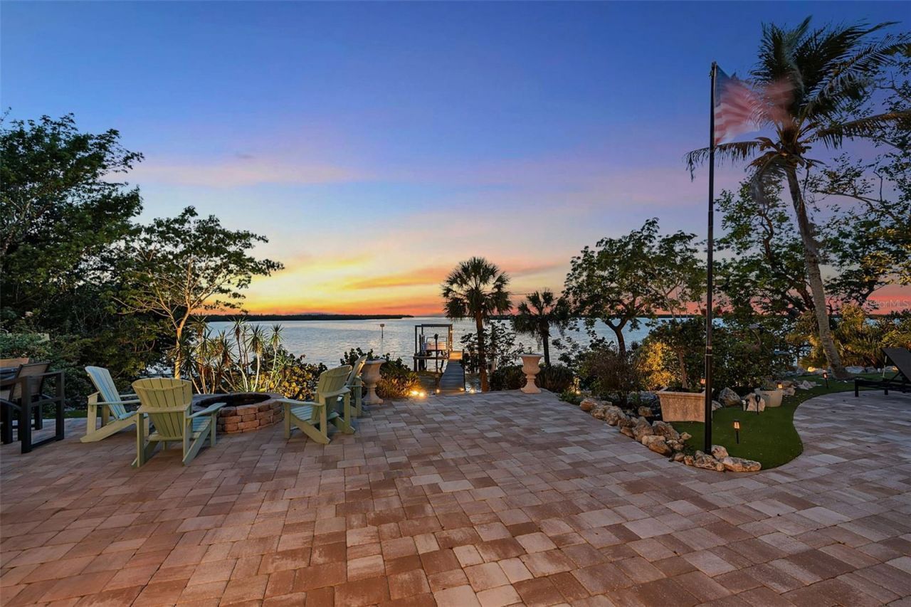 70 Mound Place, Terra Ceia, FL 34250 Photo