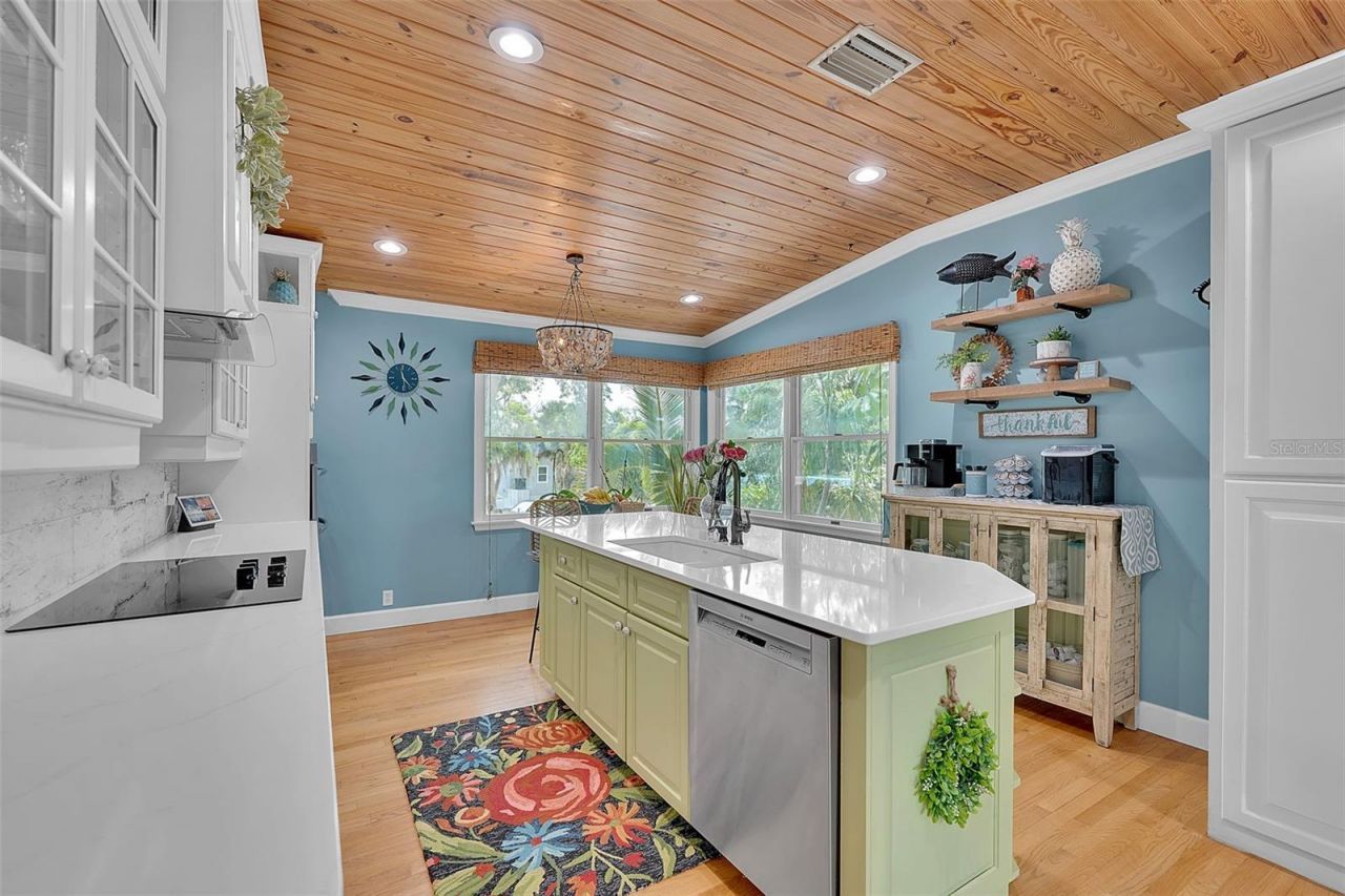 70 Mound Place, Terra Ceia, FL 34250 Photo
