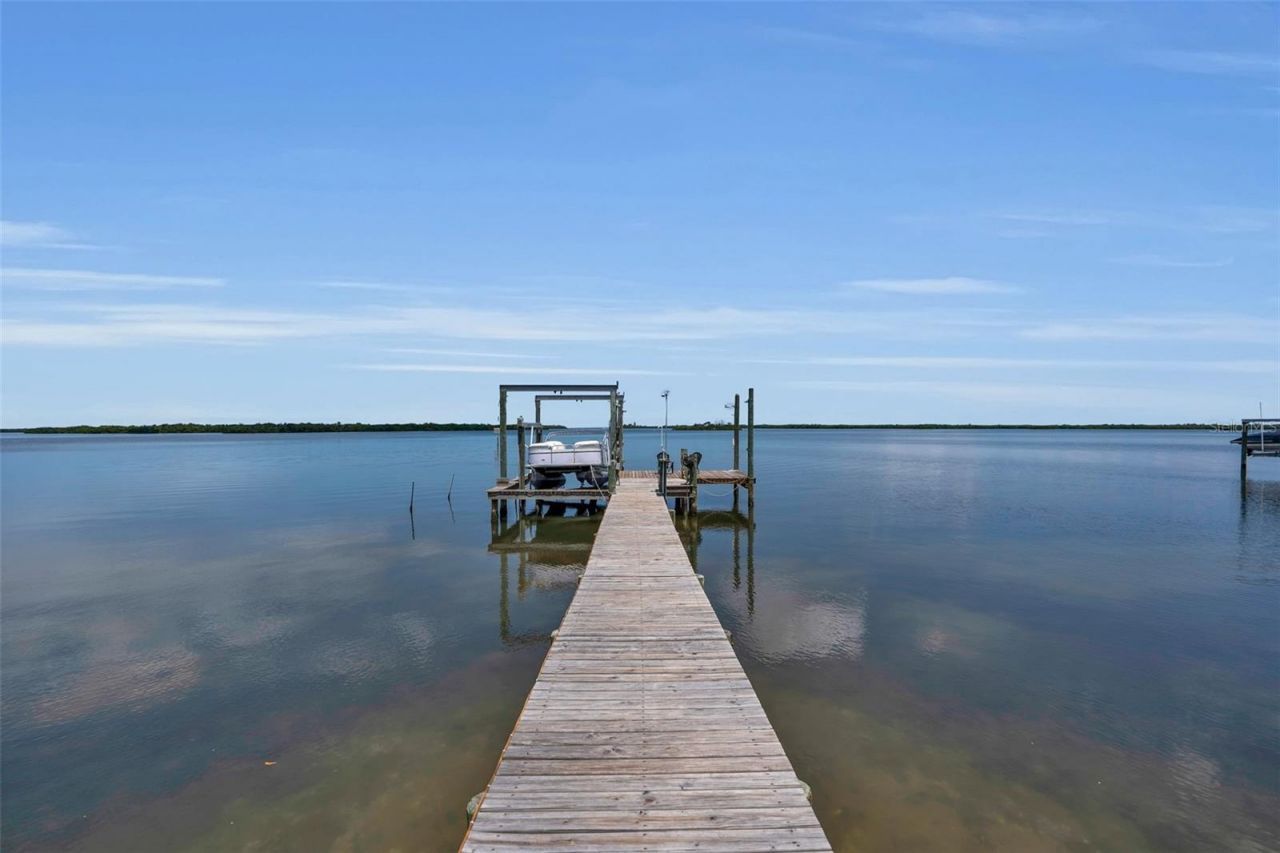 70 Mound Place, Terra Ceia, FL 34250 Photo