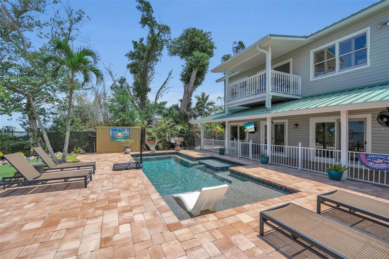 70 Mound Place, Terra Ceia, FL 34250 Photo