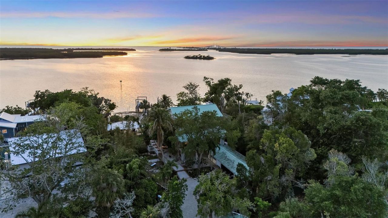 70 Mound Place, Terra Ceia, FL 34250 Photo