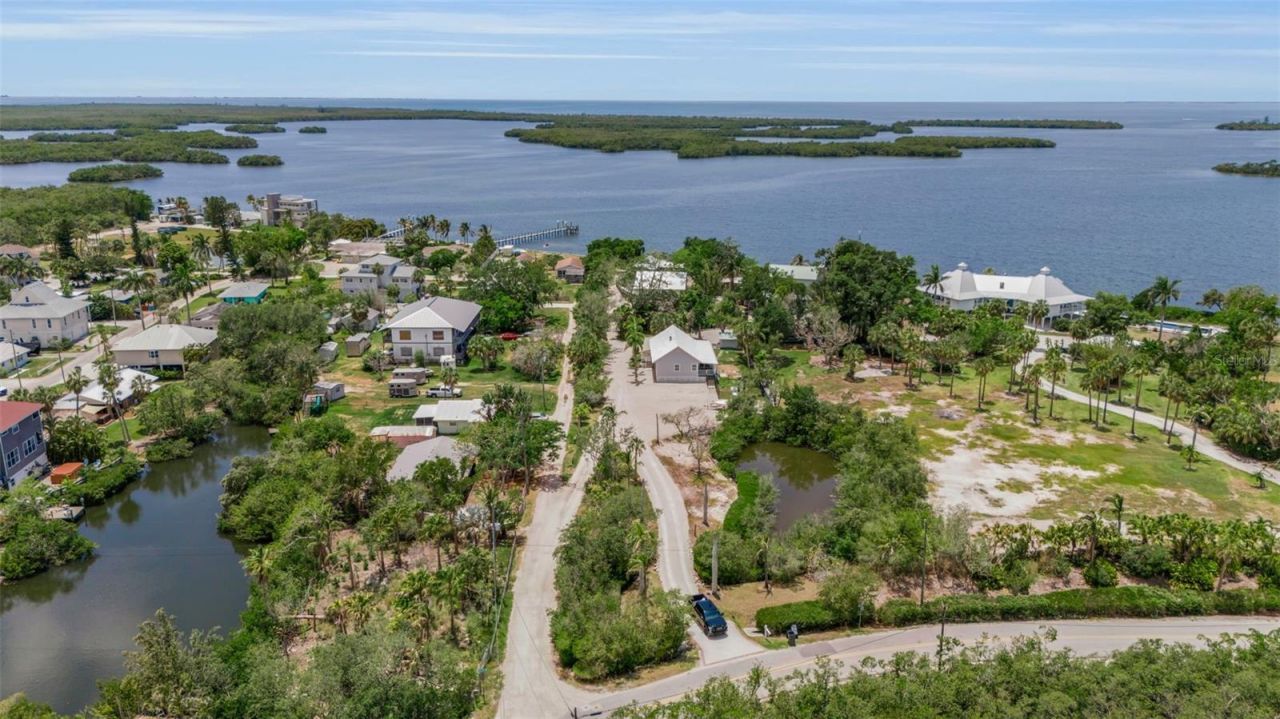70 Mound Place, Terra Ceia, FL 34250 Photo
