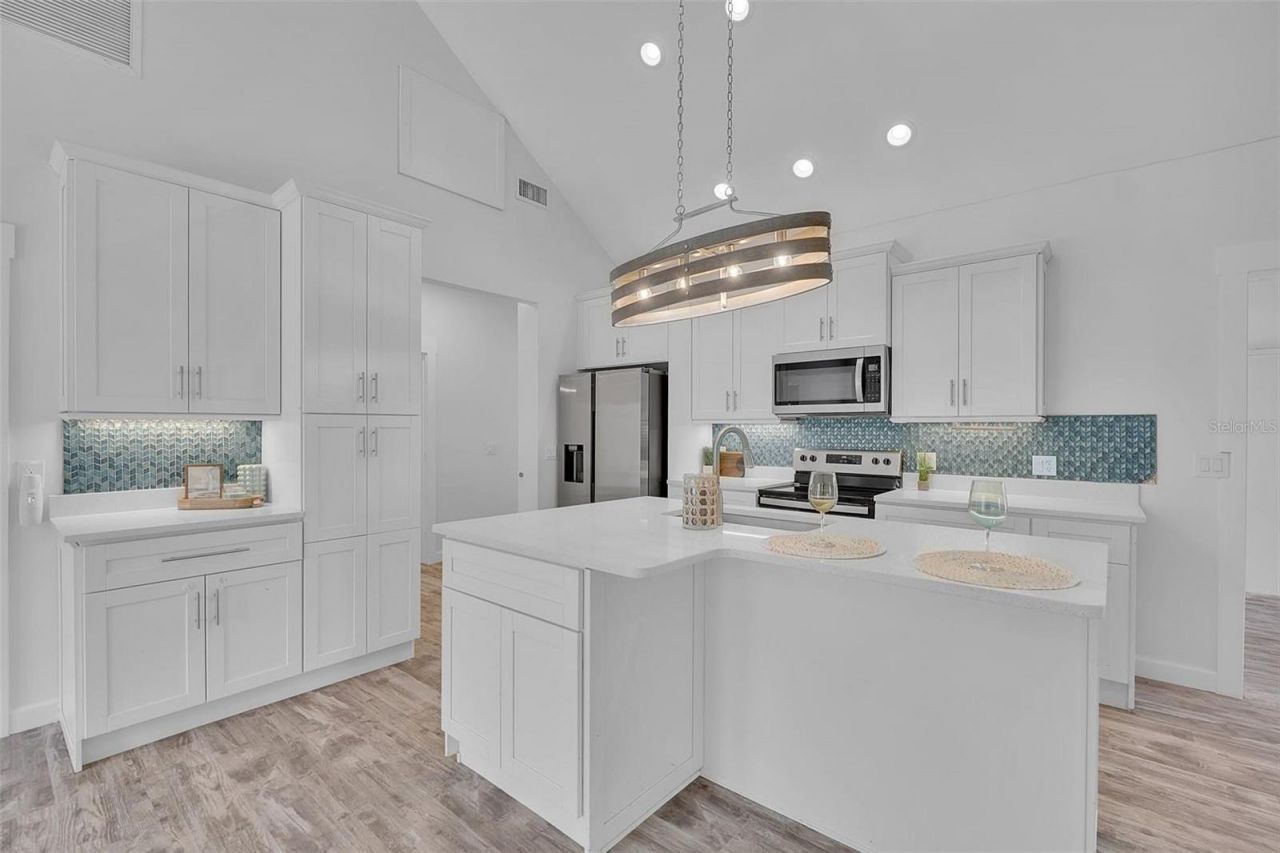 70 Mound Place, Terra Ceia, FL 34250 Photo