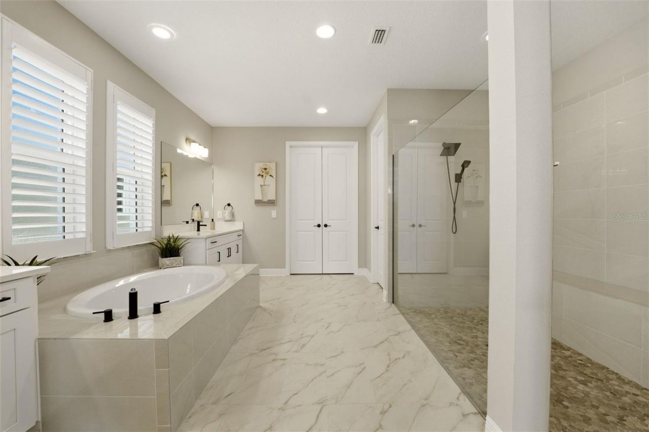 5820 Millennium Silver Court, Sarasota, FL 34238 Photo