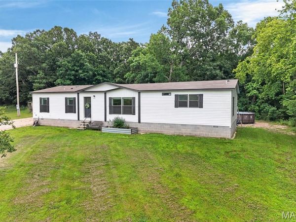 27597 Highway N, Lebanon, MO 65536