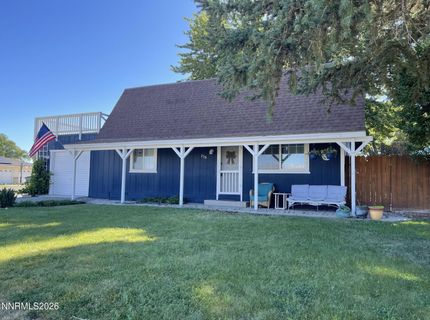 230 N Mountain View Street, Yerington, NV 89447 Photo