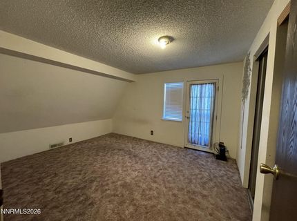 230 N Mountain View Street, Yerington, NV 89447 Photo