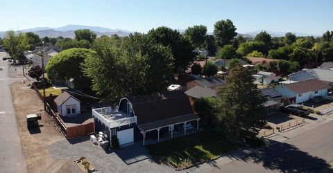 230 N Mountain View Street, Yerington, NV 89447 Photo