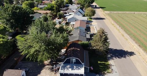 230 N Mountain View Street, Yerington, NV 89447 Photo