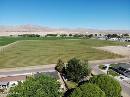 230 N Mountain View Street, Yerington, NV 89447 Photo