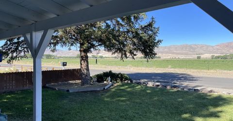 230 N Mountain View Street, Yerington, NV 89447 Photo