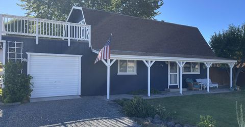 230 N Mountain View Street, Yerington, NV 89447 Photo