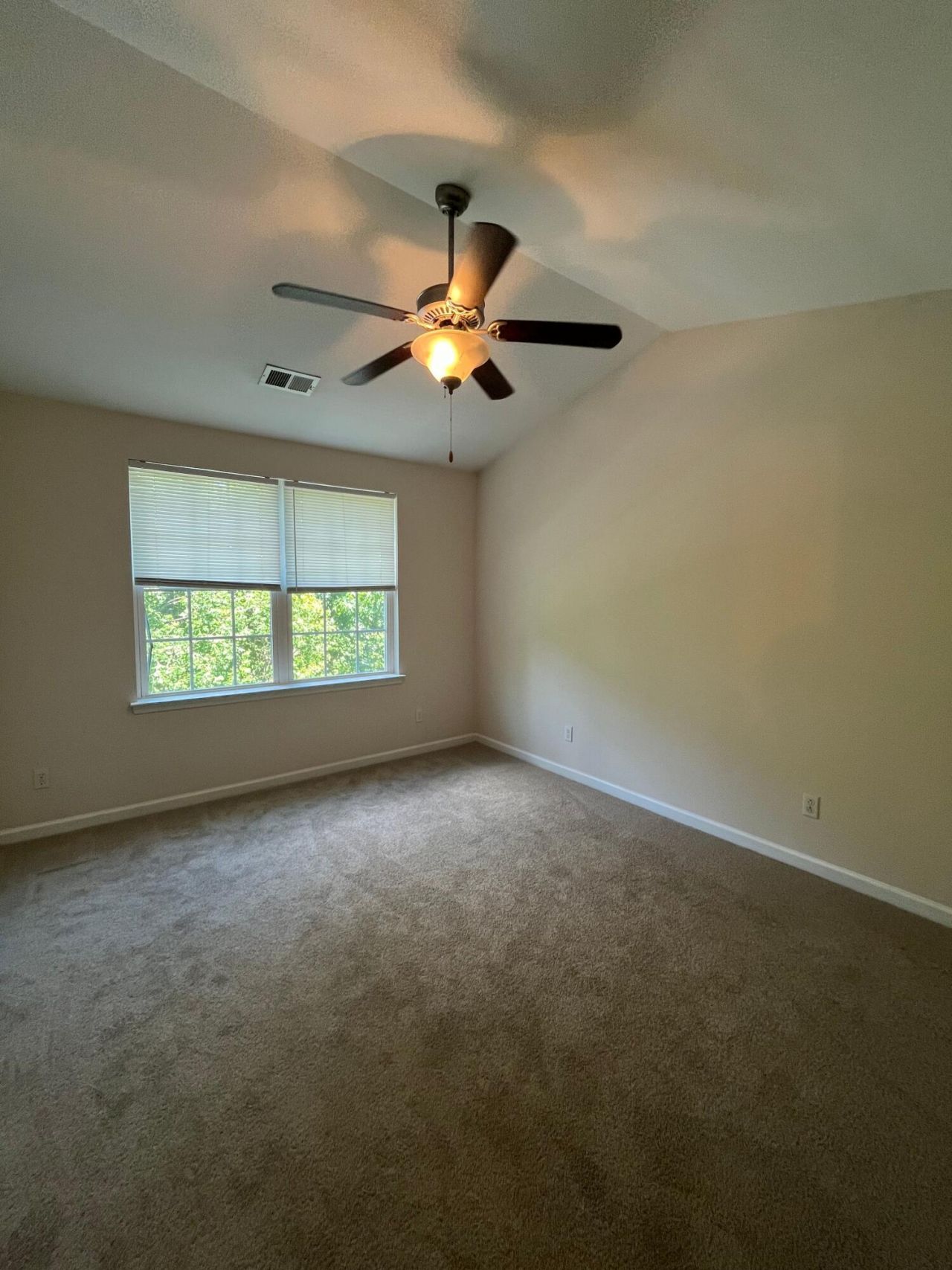 479 Truman Drive Photo 7