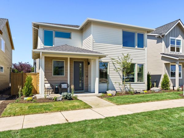 21169 NE Beall Drive, Unit #12, Bend, OR 97701