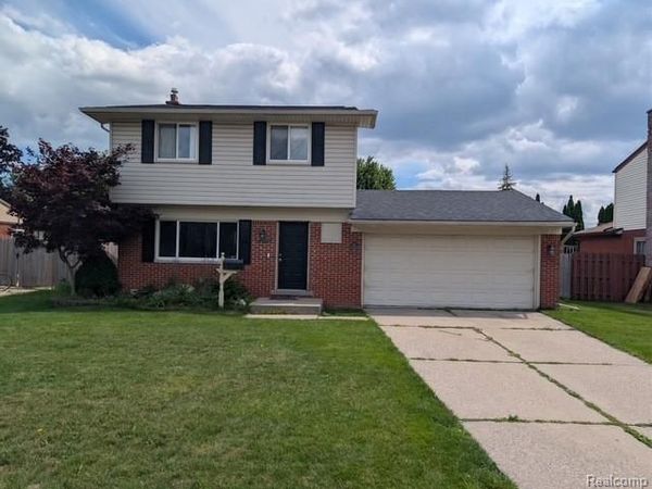 12954 Kinlock Drive, Sterling Heights, Mi 48312