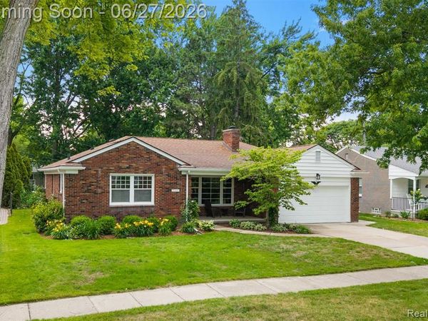 21235 River Road, Grosse Pointe Woods, MI 48236