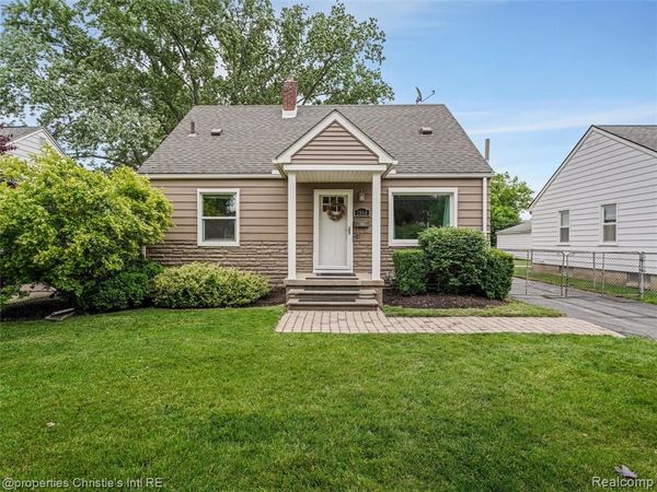 1864 Cummings Avenue , Berkley, MI 48072
