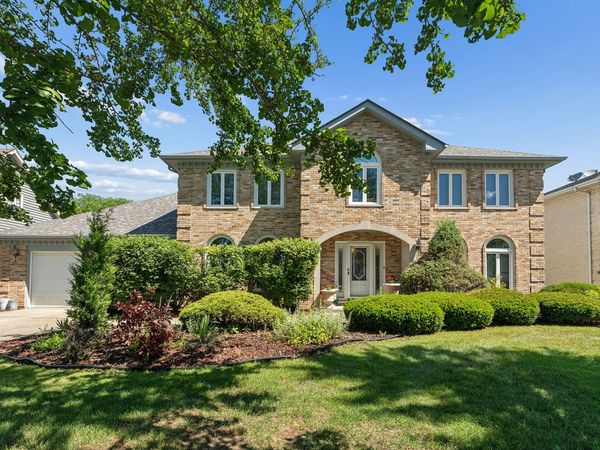 6536 Deer Lane , Palos Heights, IL 60463