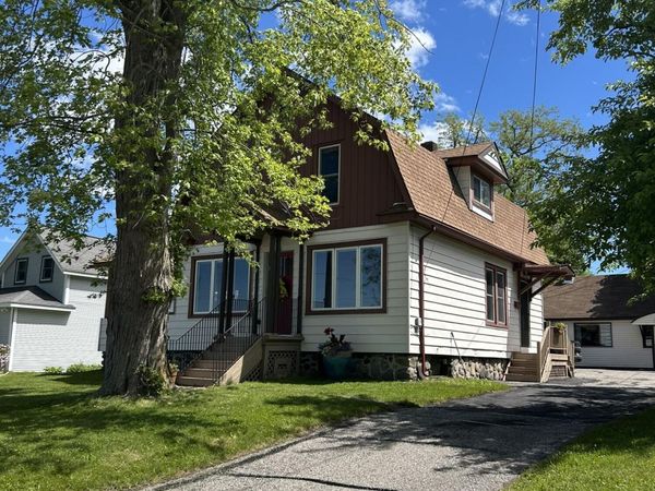 22 E Truckey Street, St. Ignace, MI 49781