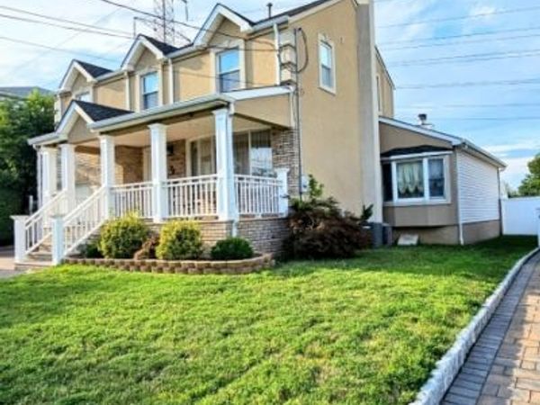 28 Noel Dr, North Arlington, NJ 07031