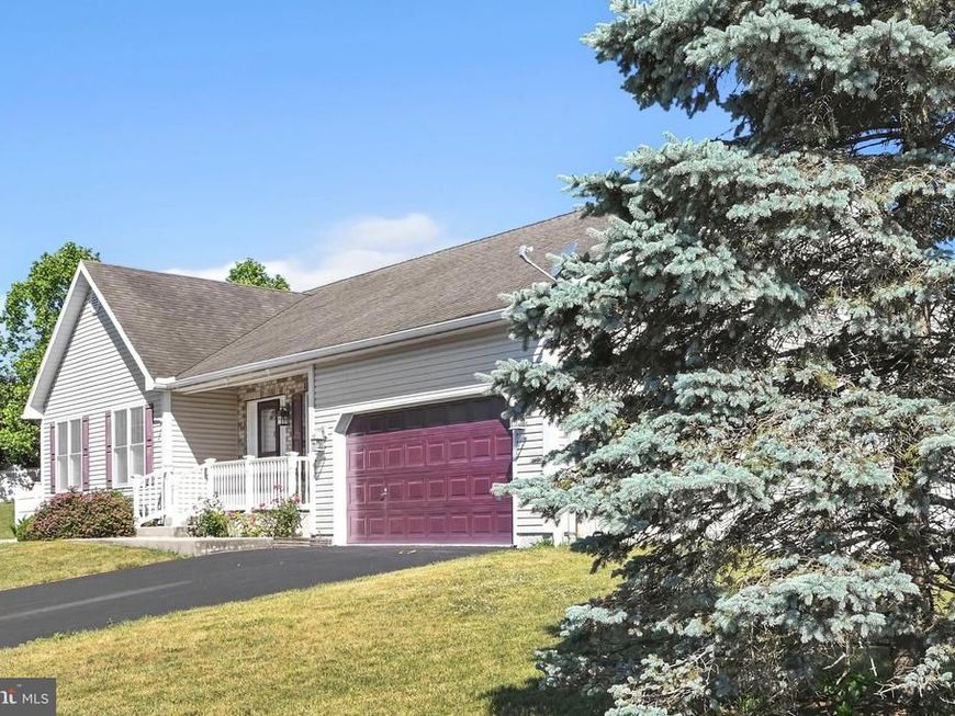 1 Midland Cove , Pine Grove, PA 17963 Main Photo