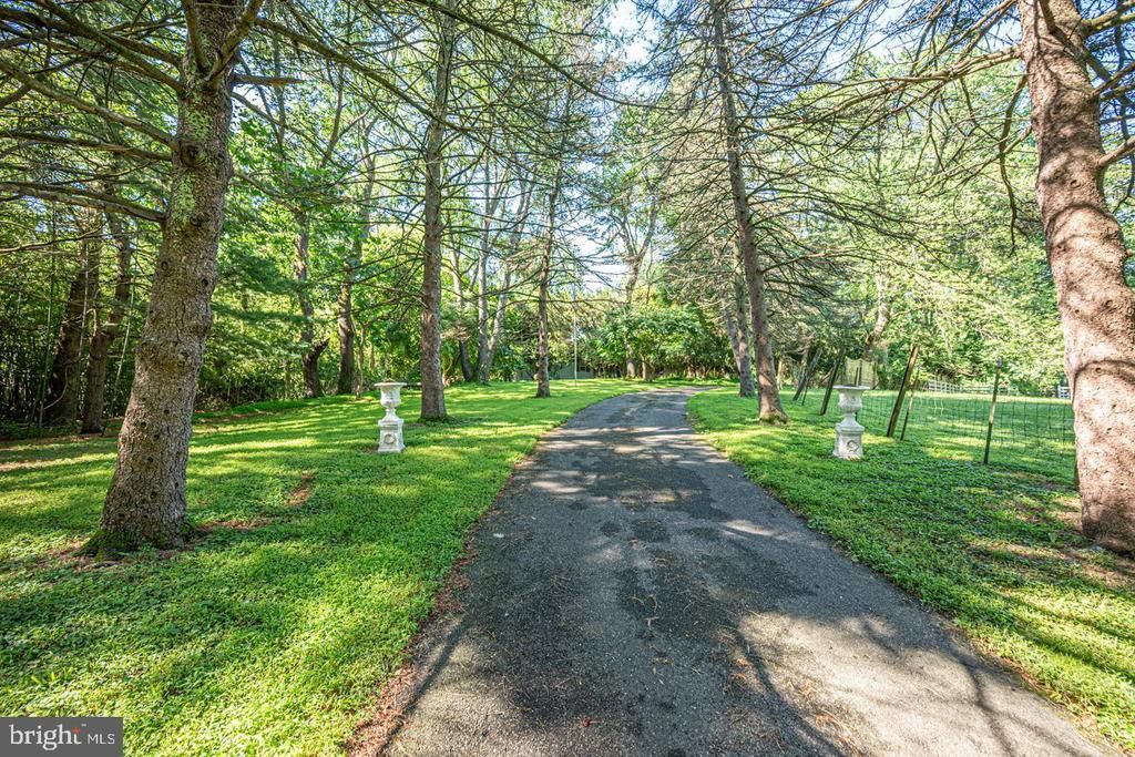220 HARVEY ROAD , CHADDS FORD, PA 19317