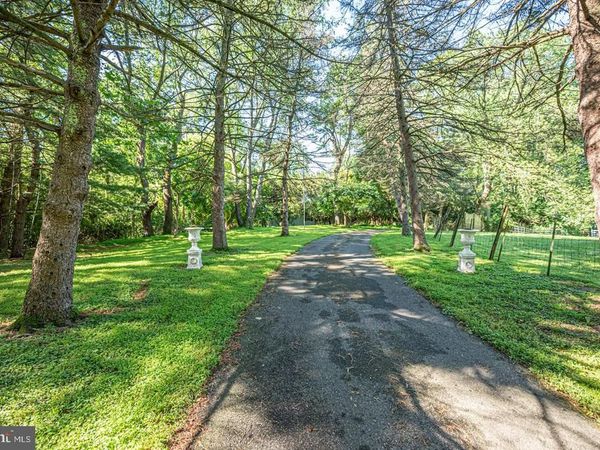 220 HARVEY ROAD , CHADDS FORD, PA 19317