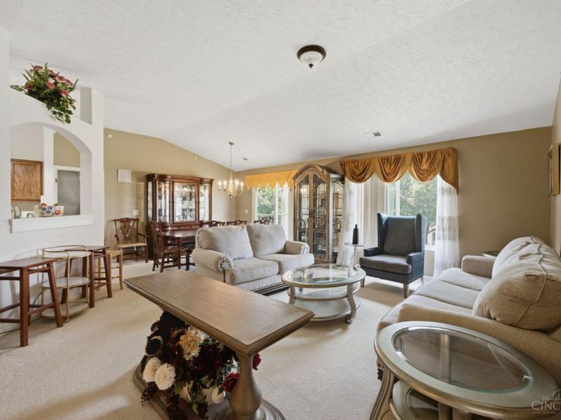 6759 Cloudscape Way, Hamilton Twp, OH 45039 Photo 4