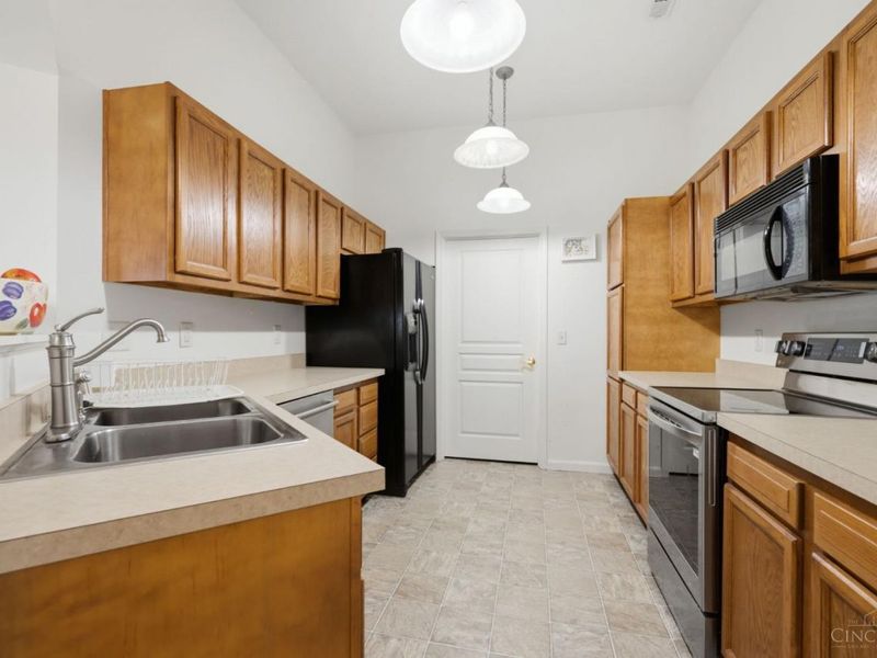 6759 Cloudscape Way, Hamilton Twp, OH 45039 Photo 6