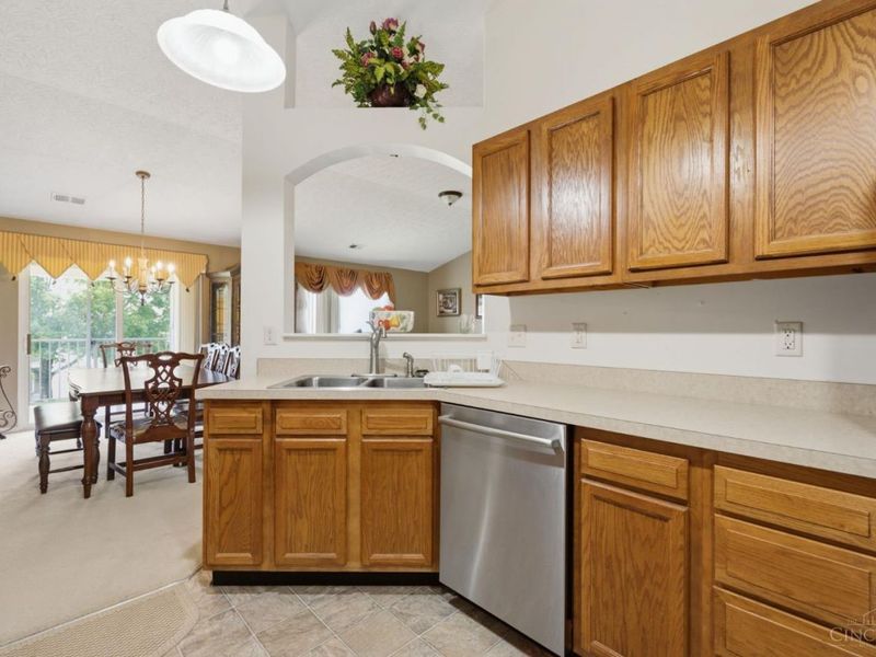 6759 Cloudscape Way, Hamilton Twp, OH 45039 Photo 7