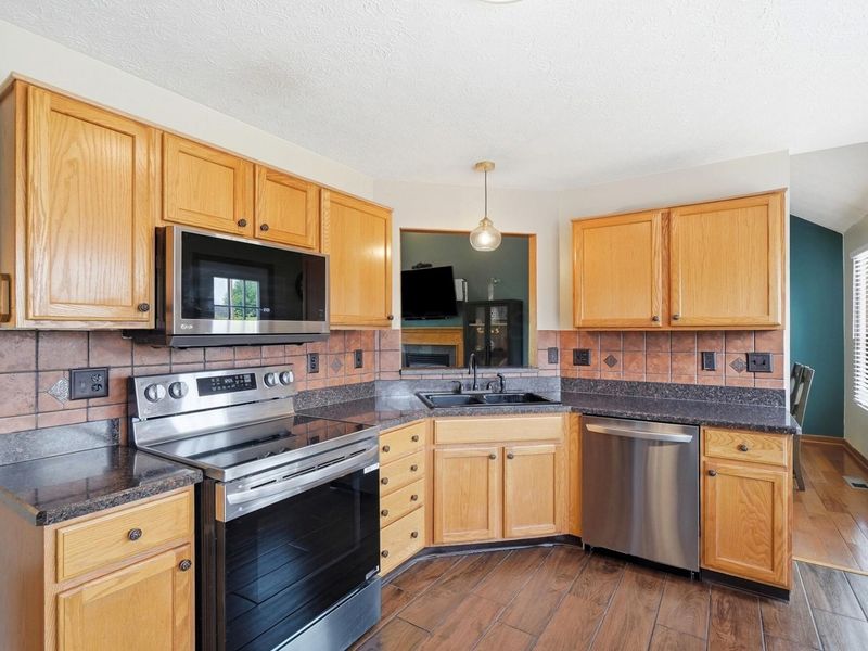 70 Lantern Chase Drive, Delaware, OH 43015 Photo 14