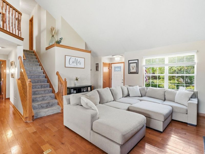 70 Lantern Chase Drive, Delaware, OH 43015 Photo 8