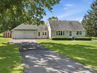 3643 Eckhardt Road, Hamburg, NY 14075