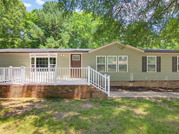 1059 Whitts Road, Madison, NC 27025