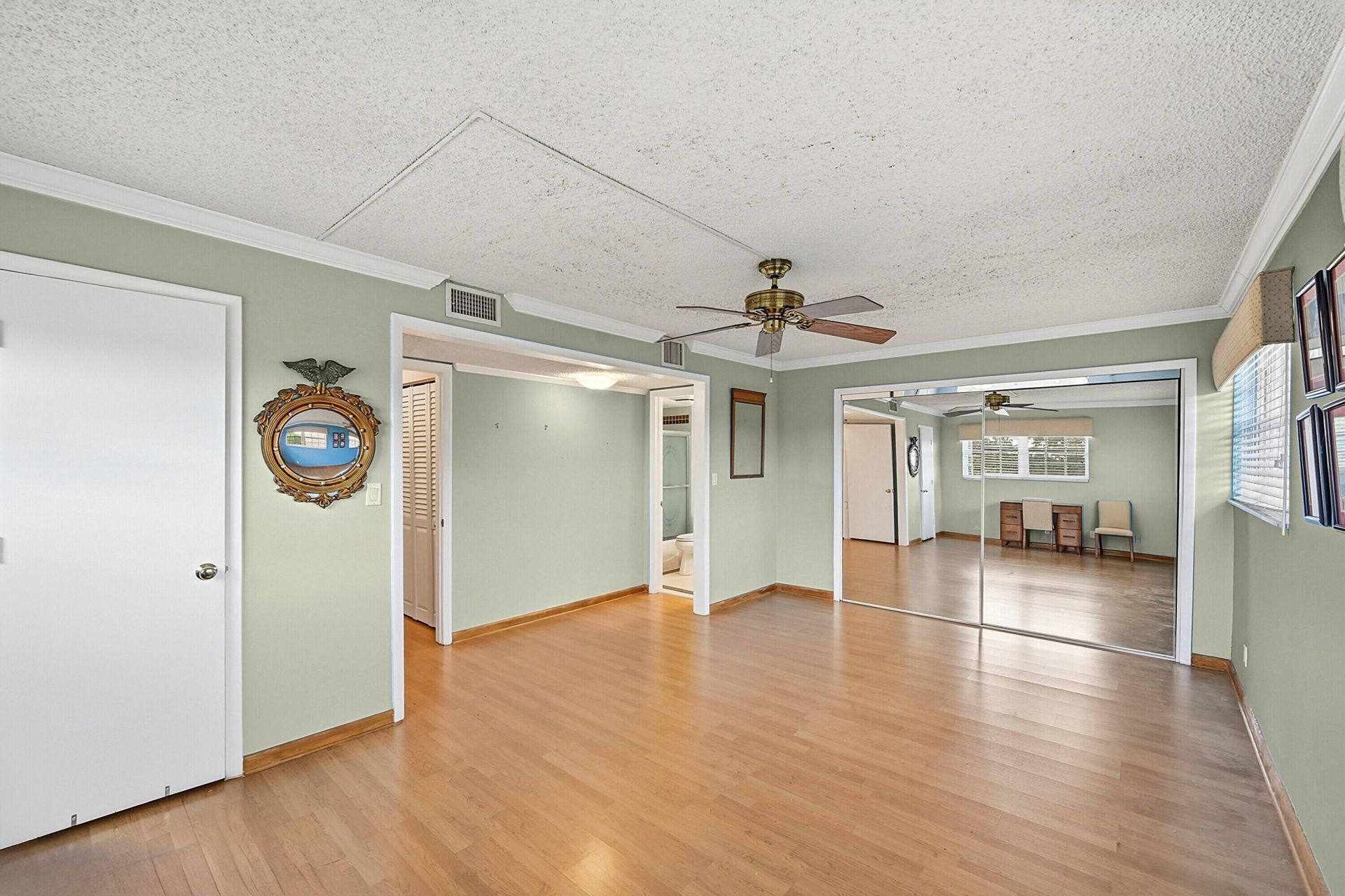 670 Tennis Club Drive, Unit 312, Fort Lauderdale, FL 33311 Photo