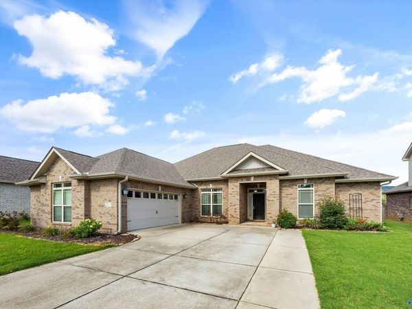 2217 Ells Road SW, Huntsville, AL 35803