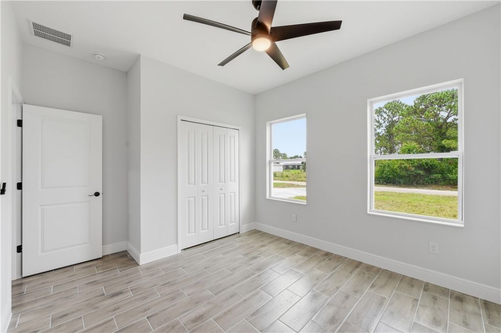 7825 96th Avenue, Vero Beach, FL 32967 Photo
