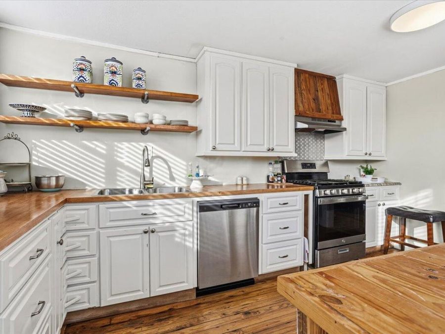 Property Image 51