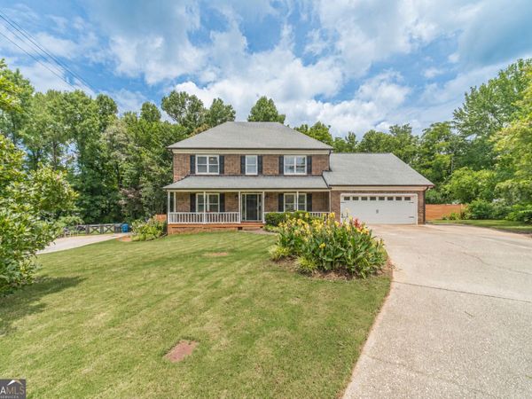 1532 Berkshire Farm Drive, Snellville, GA 30078