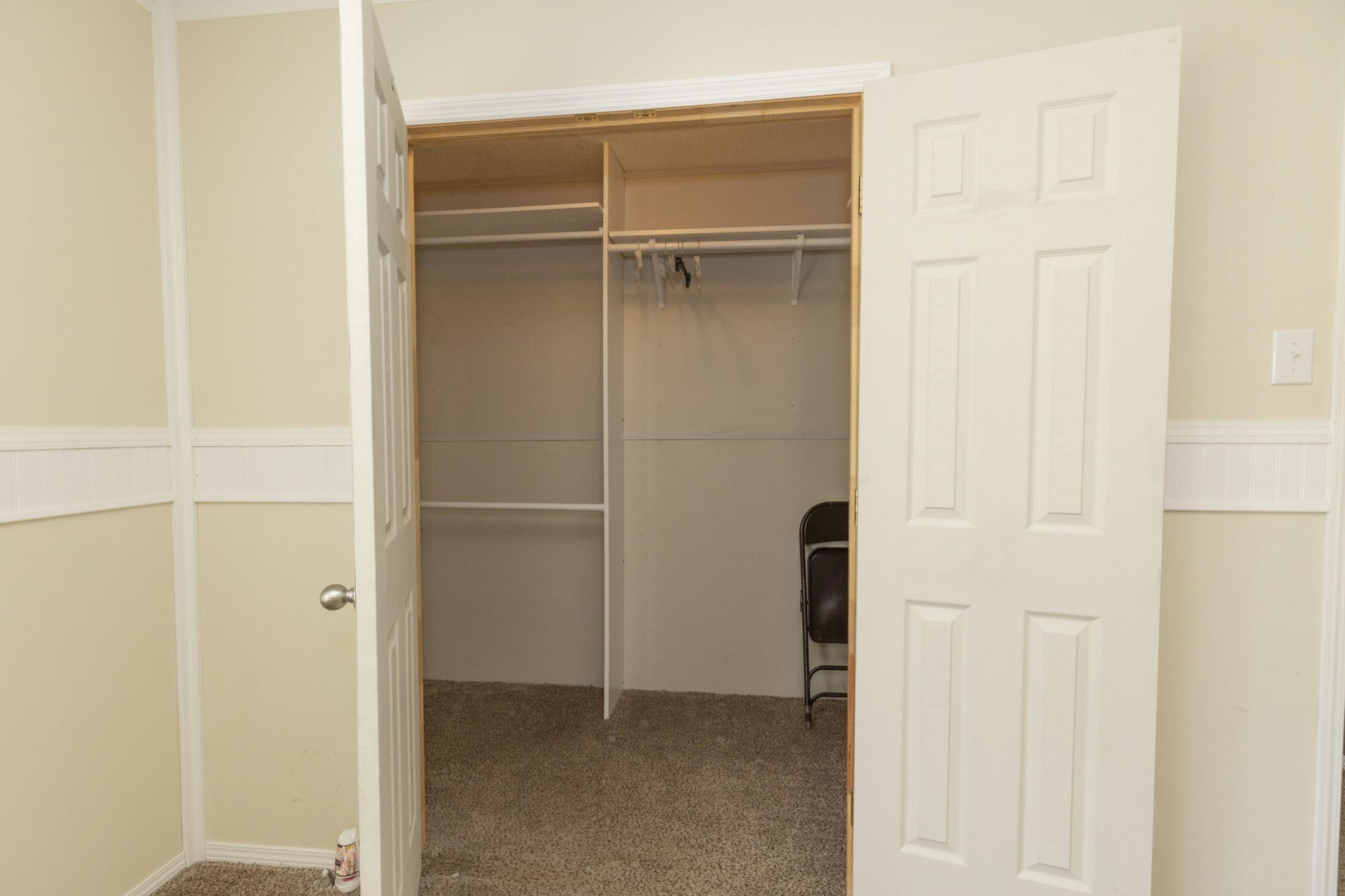 496 Hollyhock Road Photo 11